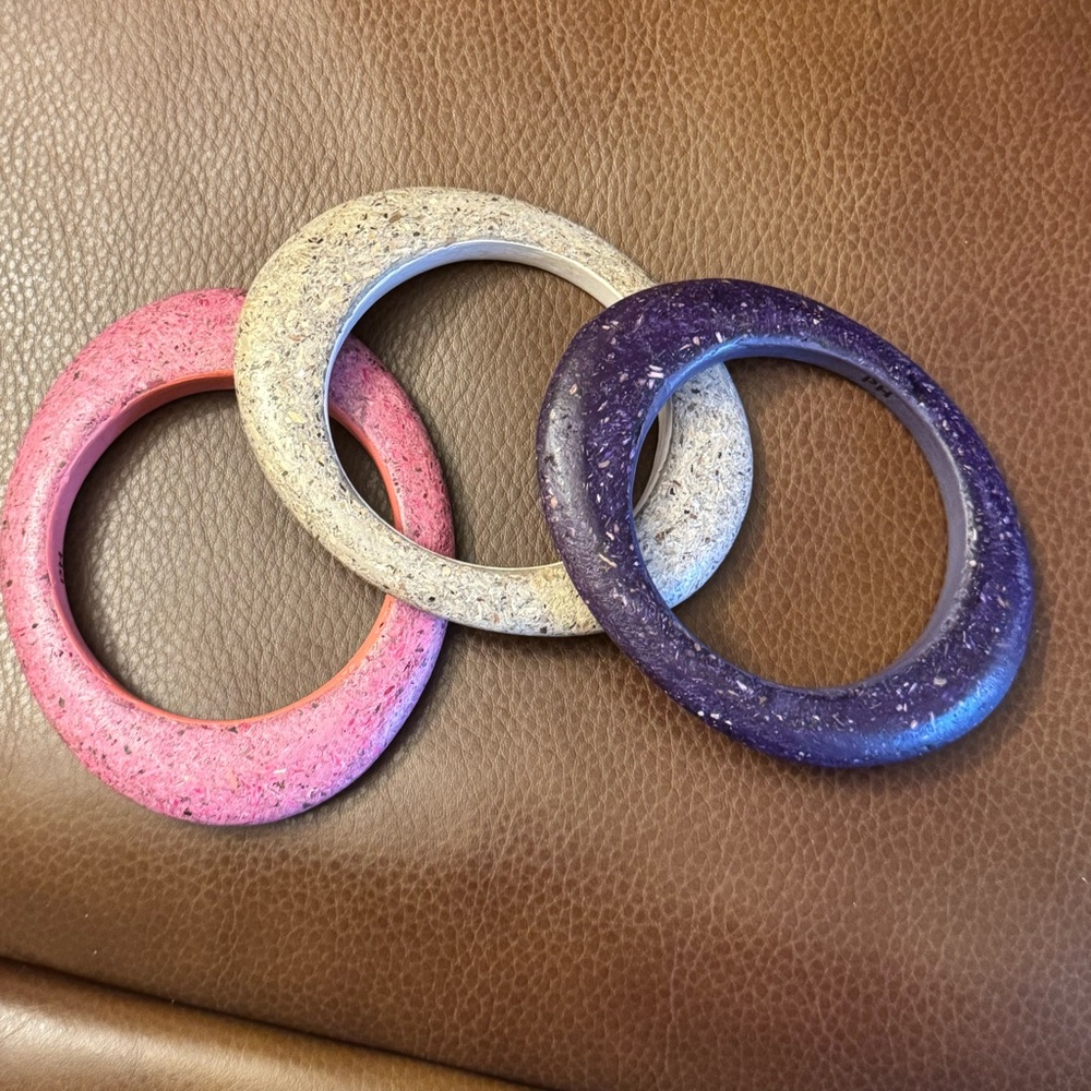 Vintage set of three oval chunky concrete like bangles